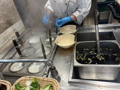 -筠咖啡西餐厅(上海国展宝龙丽筠酒店)