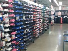 -迪卡侬(西三旗店)