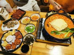 -源味屋韩式火锅&炸鸡(鼎城当代商城店)