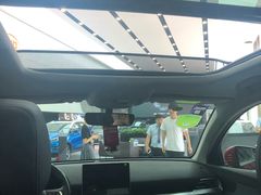-上海华裕比亚迪4S店