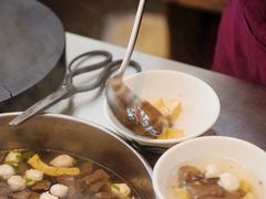 -松树干拌面店