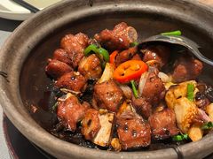 榄角啫啫排骨煲-小炳胜(卓悦中心店)