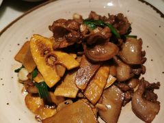 -初蓉丨遇见新川菜(亲贤街荣耀店)