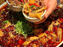 -麻辣总动员·川派海鲜·现炒浇头面·自贡菜(五彩城店)