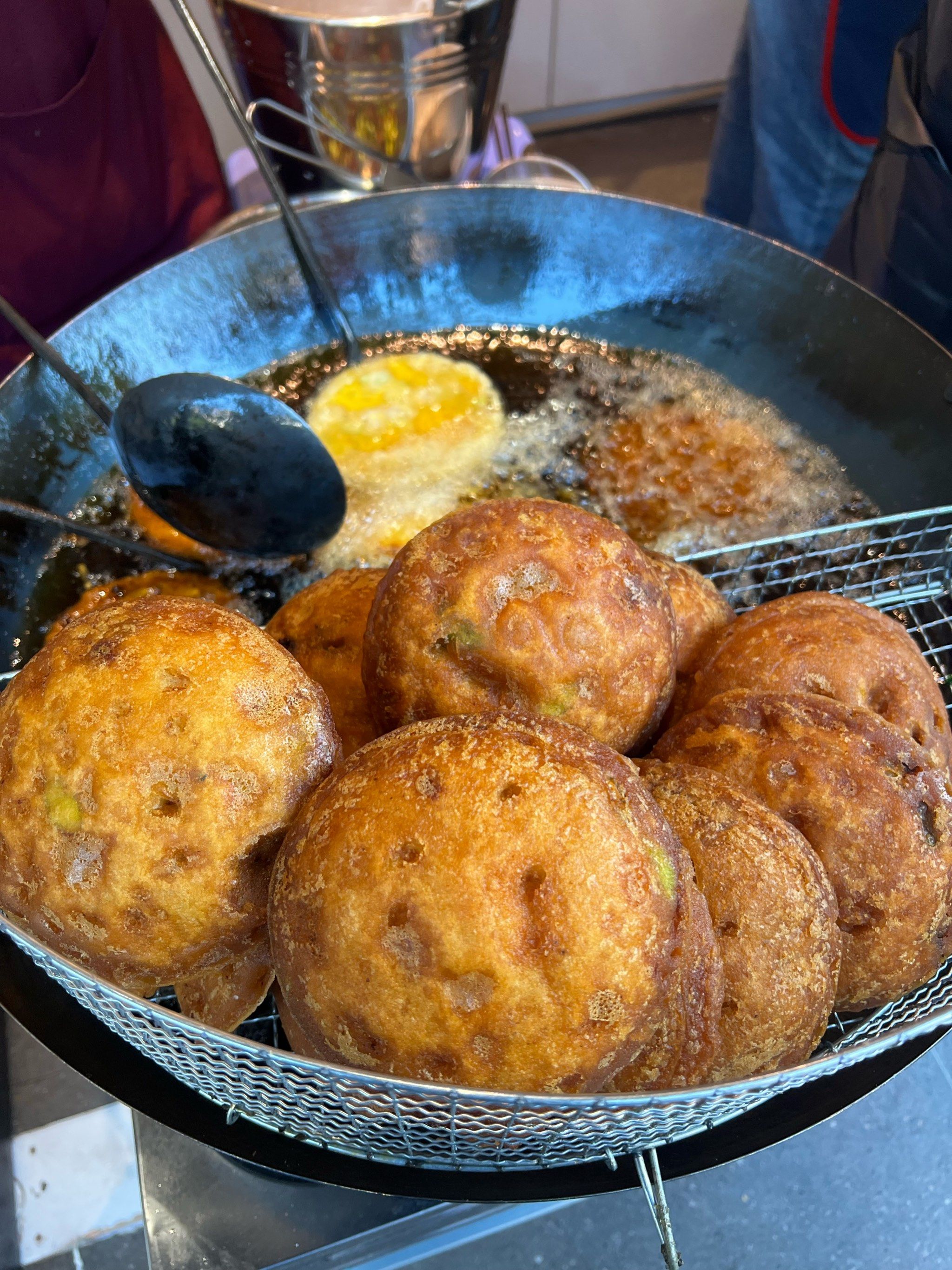 开远映江餐厅的油炸粑粑 糯糯香香的 去开