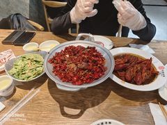 -叶派龙虾•招牌香辣蟹·海鲜(中海国际店)