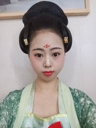 -盘子女人坊生日照·摄影馆(华强店)