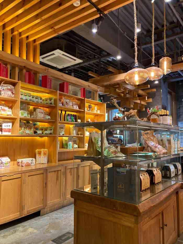 素虎(前门店)-"[薄荷]环境: 环境很棒 比较安静 人也.