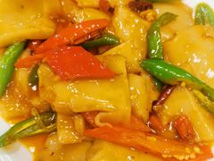 茴子白炒灌肠-唐晋人家(源深路店)