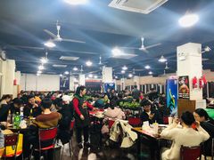 大堂-皖北巫氏三胖地锅鸡(长淮总店)