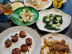 -湖畔鲁菜·二十年老字号餐厅(大明湖店)