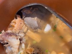 -黄泥岗·地道湖北菜(奥特莱斯店)