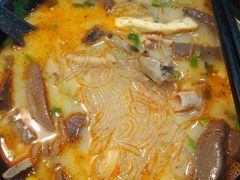 -鸭小妹鸭血粉丝(老门东店)