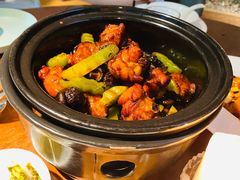 -渝半城经典川粤菜(重庆天地店)