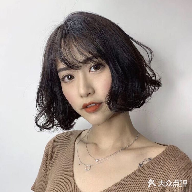 家中如何打理自己的发型