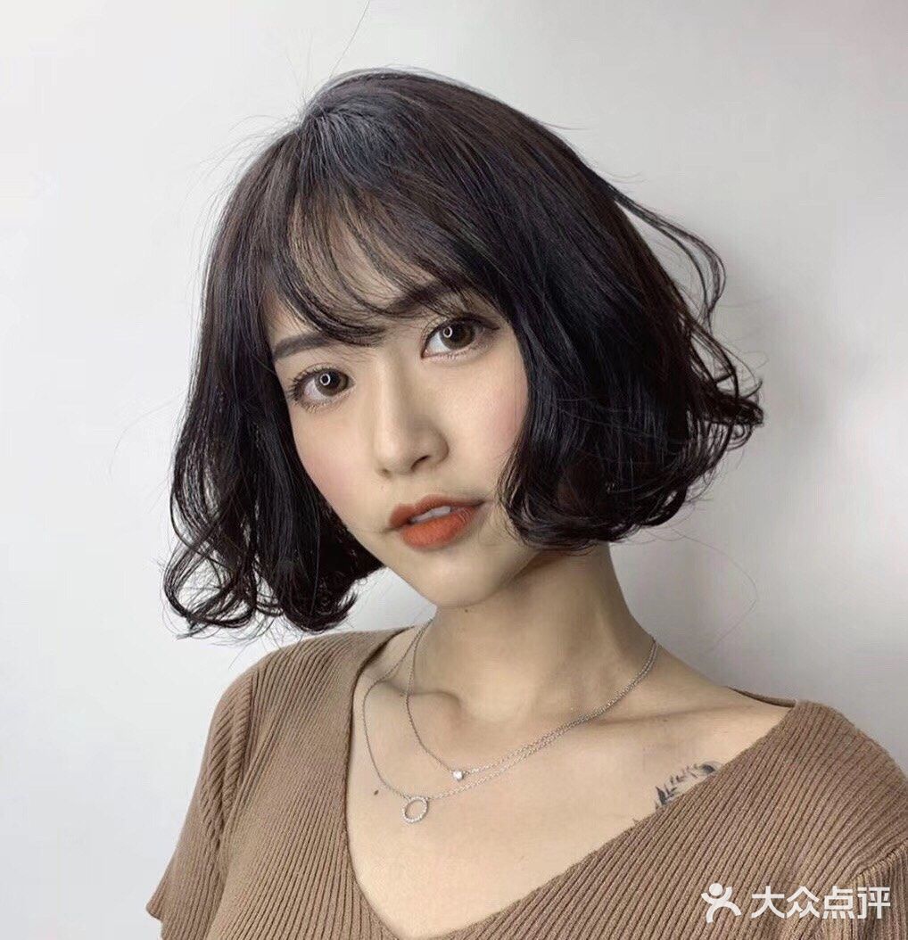 家中如何打理自己的发型