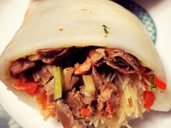 嵌糕夹里脊肉夹泡虾-温岭特色嵌糕(开元店)