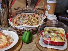 -玛格萝妮(汇智国际商业中心店)