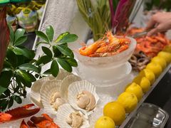 -广州万富希尔顿酒店·感趣自助餐厅·金秋蟹宴生蚝海鲜刺身烧烤