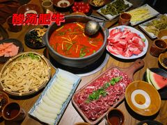 -贵厨酸汤牛肉(花果园国际中心店)