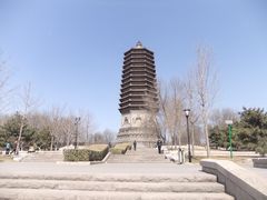-玲珑塔公园