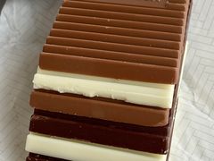 -Laderach 莱德拉(上海环贸iapm店)