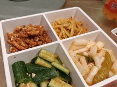 -千灯盛汇·头牌粤菜(致越优城店)