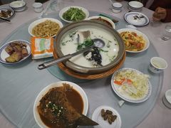 -天乐农家鱼头王(天目湖店)