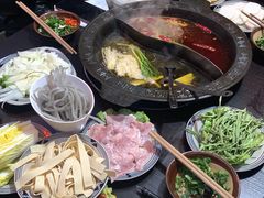 芋头-重庆故事姊妹老火锅(财经学院店)