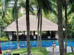 -三亚湾海居铂尔曼度假酒店