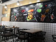 大堂-牛纽塔·牛人堡(群众路店)