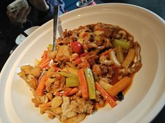 -凤凰湘语·平价海鲜餐厅(浦东旗舰店)