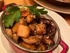 新鲜炒蘑菇-the rug 飞毯 (朝阳公园店)
