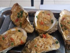 -覃记海鲜美食餐厅