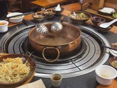 -阿山卓·野生菌火锅·纳西火塘烤肉