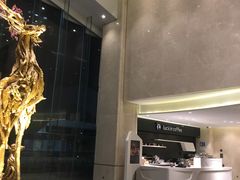 -瑞幸咖啡(前海卓越时代广场店)