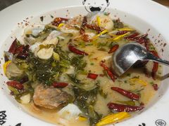-江渔儿酸菜鱼(奥园广场金发购物中心店)
