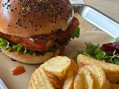 水牛城辣鸡肉汉堡-UPPER KITCHEN(延安路店)
