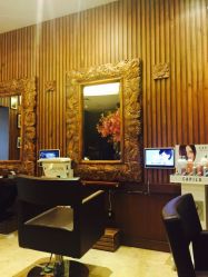 -红人馆造型世爵国际