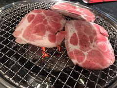 -喵小乙碳火烤肉(大坪协信星光天地店)