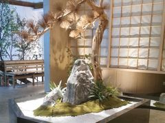 -蜜桃餐厅·伴山(湖滨商业街店)