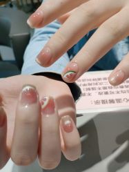 -丽心自助美甲美睫