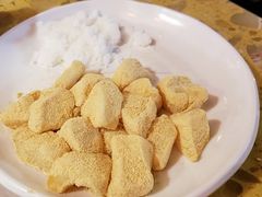 -权金城