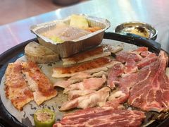 -哈哈碳都·牛肋条无限自助烤肉(宝龙店)