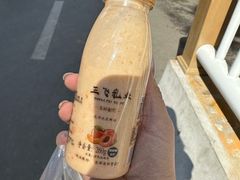 -正飞鲜奶(吐鲁番路店)