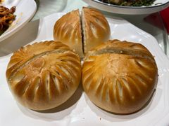 烤酸菜包-凯鸽酒楼(大同振兴街店)