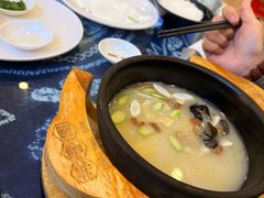 -桥香园过桥米线(国贸店)