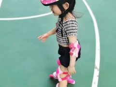 -悦动体能篮球羽毛球网球(三里河店)