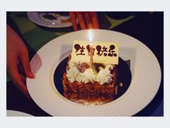 -香格里拉鱼跃地中海西餐厅·牛排披萨