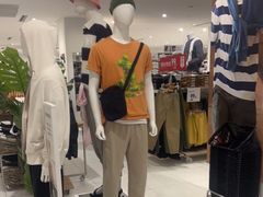 -优衣库(南京建邺万达广场店)